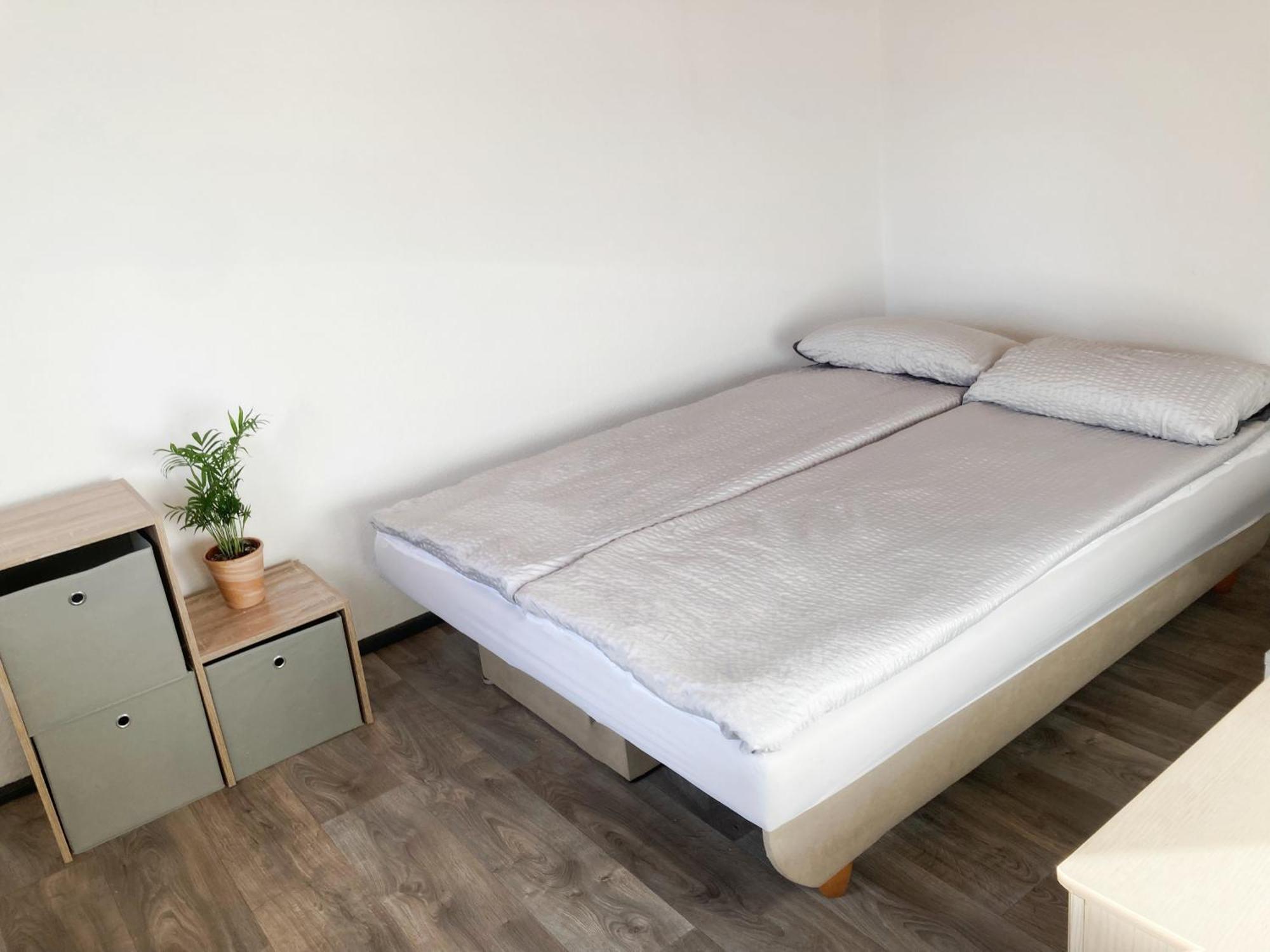 3 Haus Nahe Airport Ber Appartement Berlijn